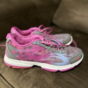 Ryka devotion 2 walking shoes 7.5